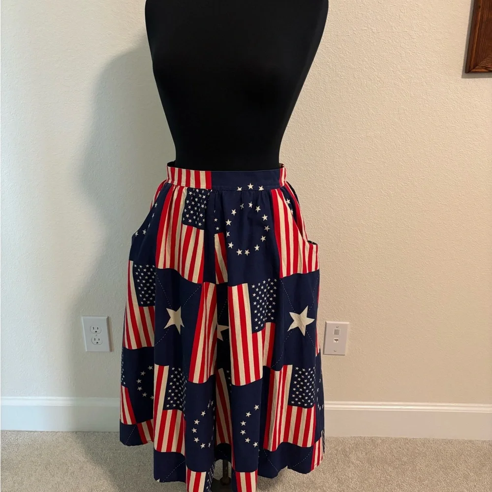 Vintage Patriotic Stars and Stripe Circle Skirt Handmade - Picture 1 of 9